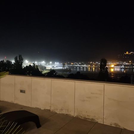 River Town View - Luxury Apartment With Jacuzzi On Terrace Viana do Castelo Exterior photo